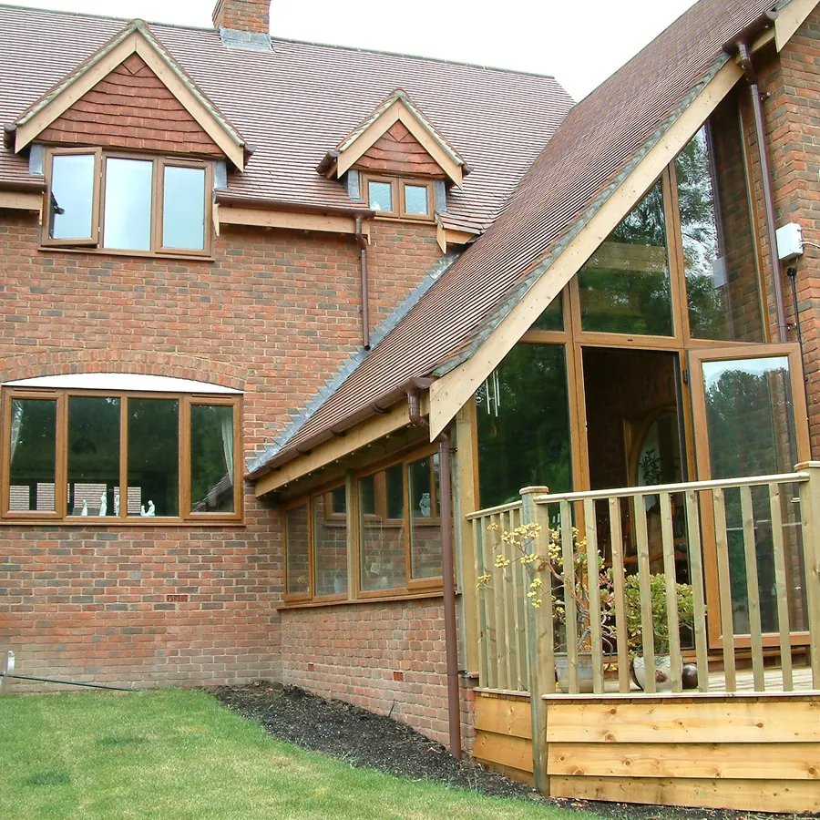 Lean-To Golders Green